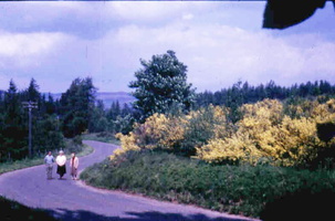 Broom and Nan Murray
