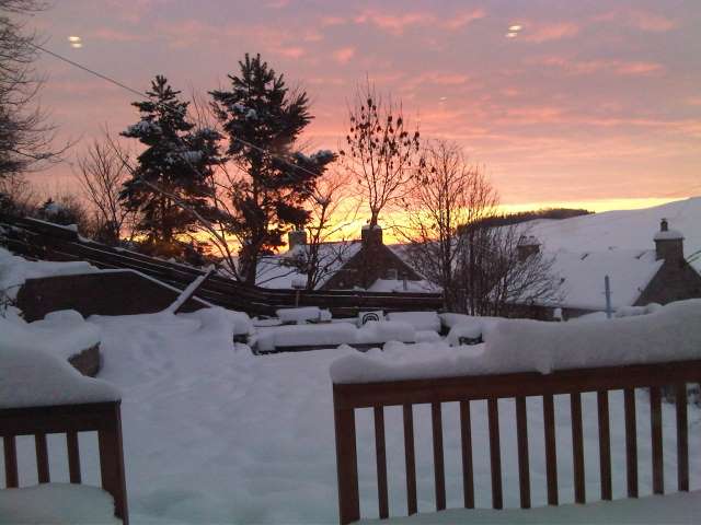 Red sky in morning.jpg